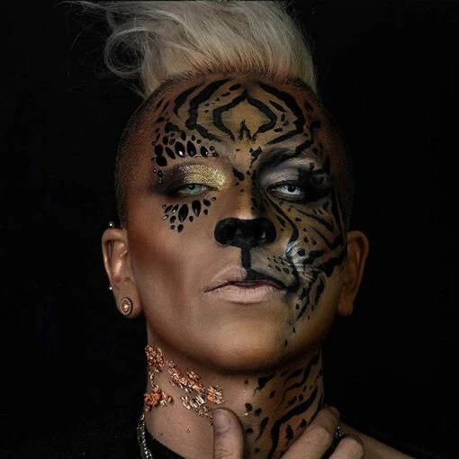 Mehron Black EDGE Face Paint (1 Oz/28 Gm) - Image 3