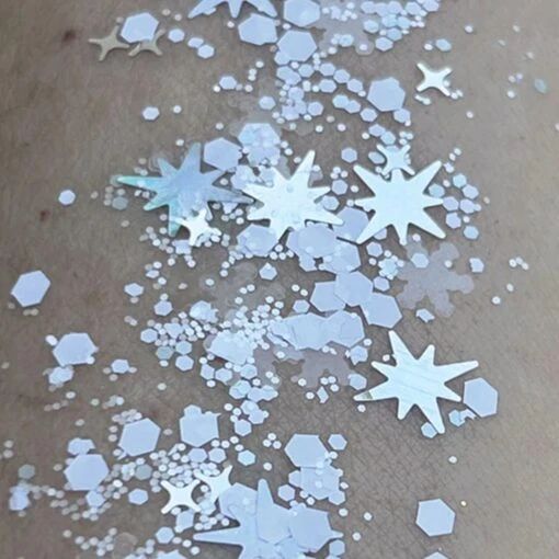 VIVID Gleam Glitter Cream Palette - Christmas Miracle (6 Color) Limited Edition - Image 2